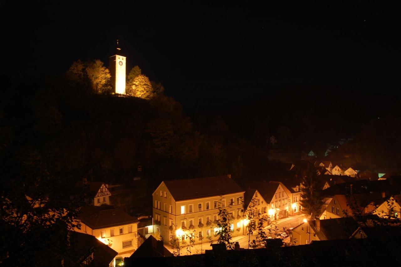 Hotel Haus Bauer Bad Berneck im Fichtelgebirge Bagian luar foto